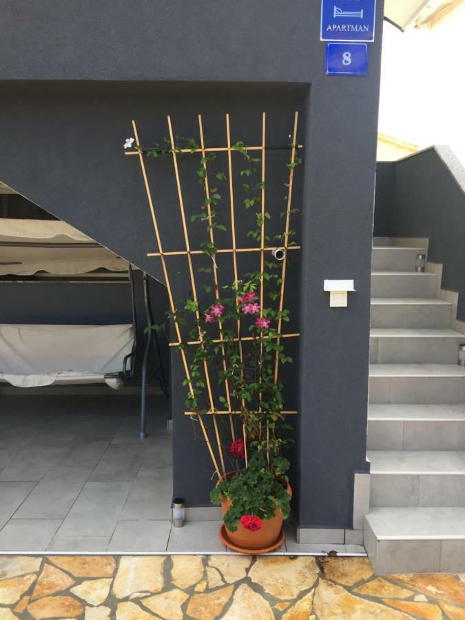 Apartment Roko Вир Екстериор снимка