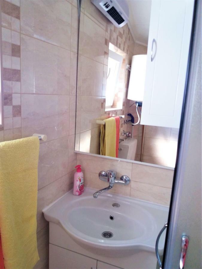 Apartment Roko Вир Екстериор снимка
